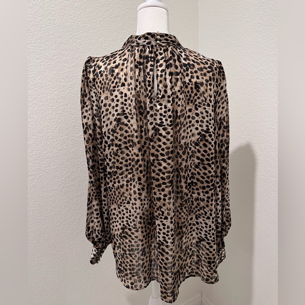 H&M Leopard top - Picture 7 of 9